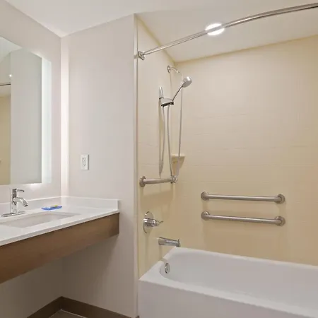 Holiday Inn Express Hotel & Suites Largo-Clearwater By Ihg Exterior foto