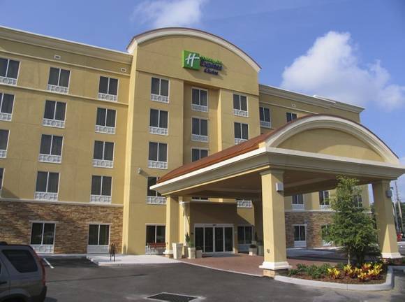 Express & Largo-clearwater By Ihg Hotel 2*