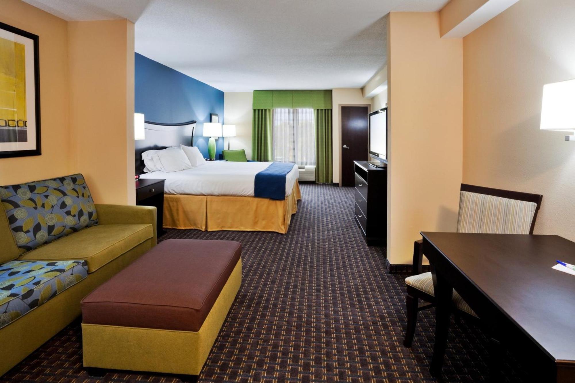 Holiday Express & Largo-clearwater By Ihg Hotel Largo